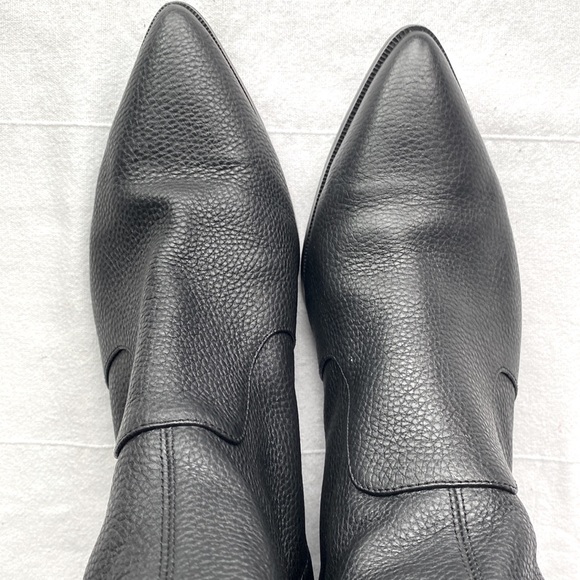 Steve Madden Cafe Genuine Leather Ankle Boots - Picture 4 of 8